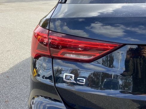 Used 2021 Audi Q3 2.0T Premium w/ Convenience Package image 35