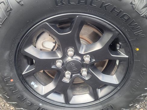 Used 2020 Jeep Wrangler Unlimited Sport AWD/4WD image 47