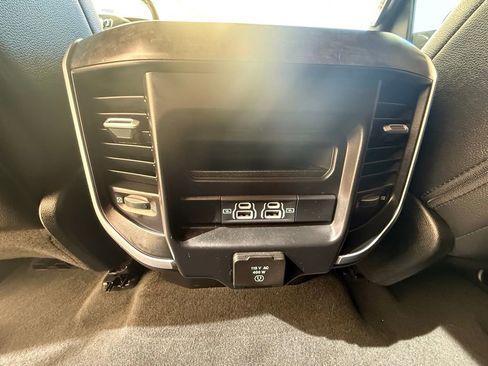 Used 2022 RAM 1500 Big Horn image 17