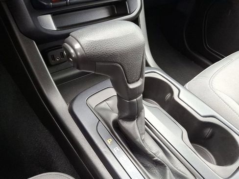 Certified 2021 Chevrolet Colorado W/T w/ Custom Special Edition image 15