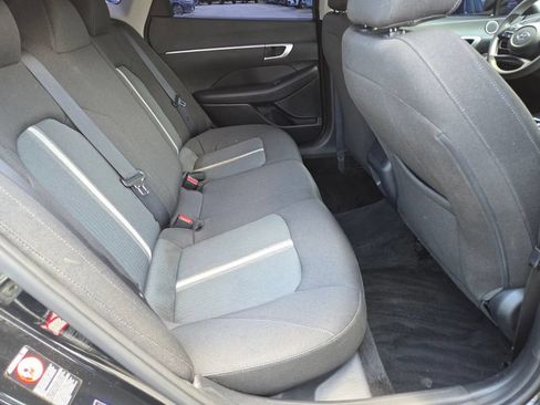 Used 2021 Hyundai Sonata SE FWD image 17