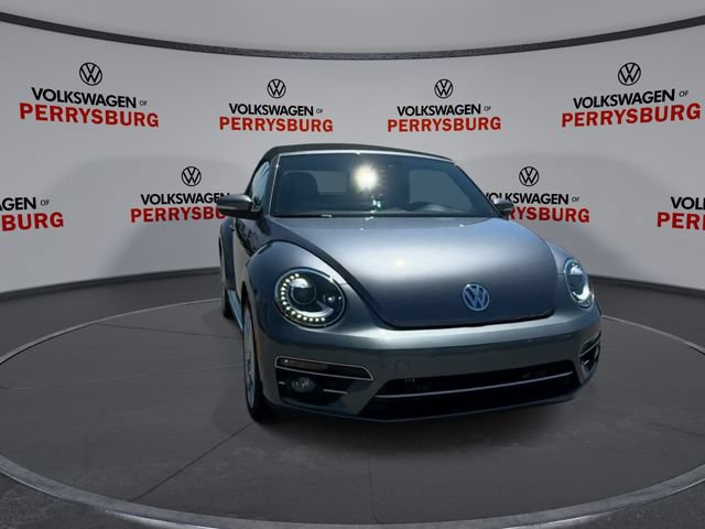 Used 2019 Volkswagen Beetle 2.0T SE FWD image 2