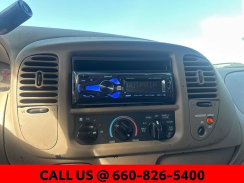 Used 2001 Ford F150 XL image 11