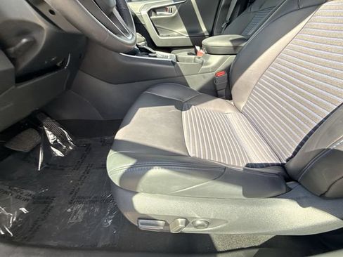 Used 2023 Toyota RAV4 XSE AWD/4WD image 12
