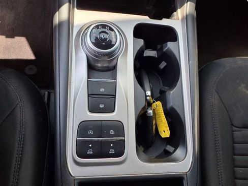 Used 2020 Ford Explorer XLT w/ Comfort Package image 25