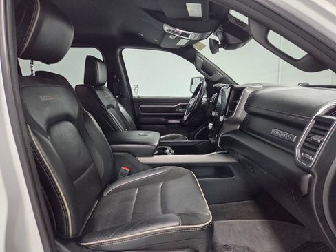 Used 2023 RAM 1500 Laramie AWD/4WD image 19