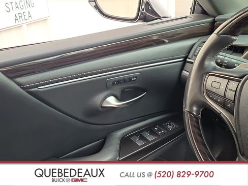 Used 2019 Lexus ES 350 w/ Accessory Package 2 image 24