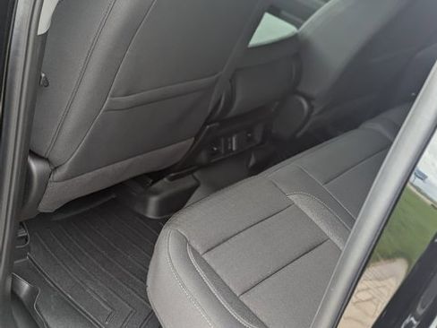 Used 2024 Chevrolet Silverado 1500 LT image 12