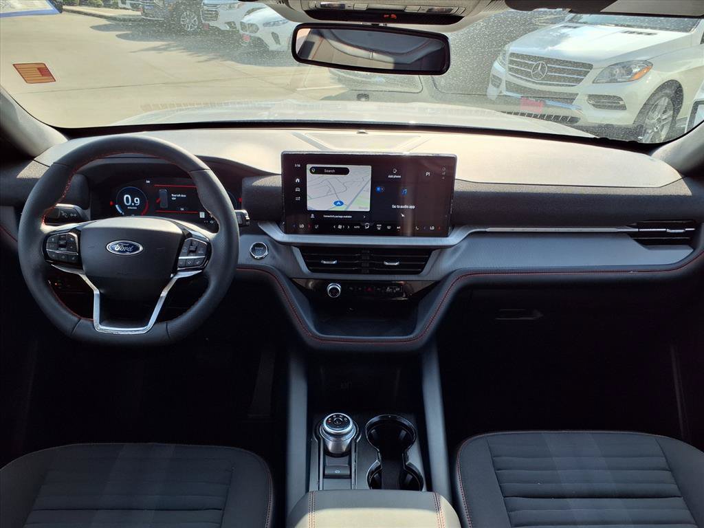 Used 2026 Ford Explorer ST-Line w/ Premium Package RWD image 17