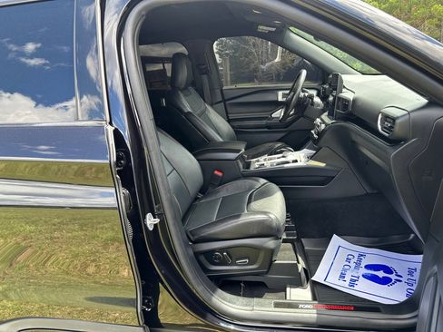 Used 2020 Ford Explorer ST w/ ST Street Pack image 17