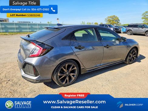 Used 2018 Honda Civic Sport Touring image 4