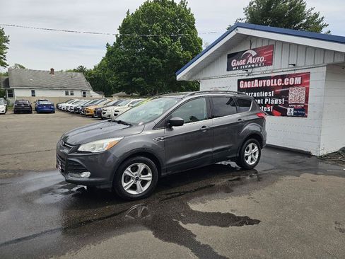 Used 2016 Ford Escape SE w/ Cargo Utility Package FWD image 5