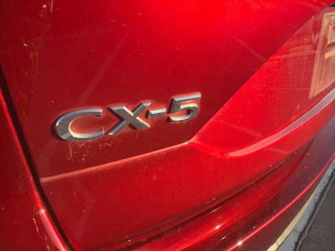Used 2020 MAZDA CX-5 Touring FWD image 10