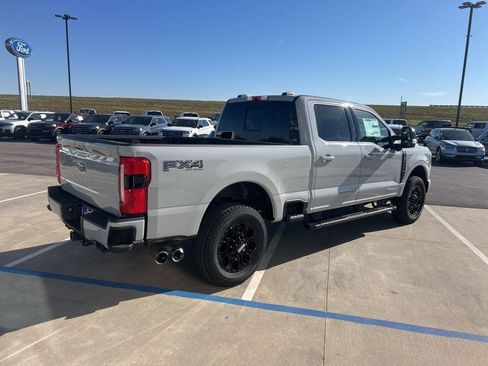 New 2026 Ford F250 Lariat w/ Black Appearance Package image 5