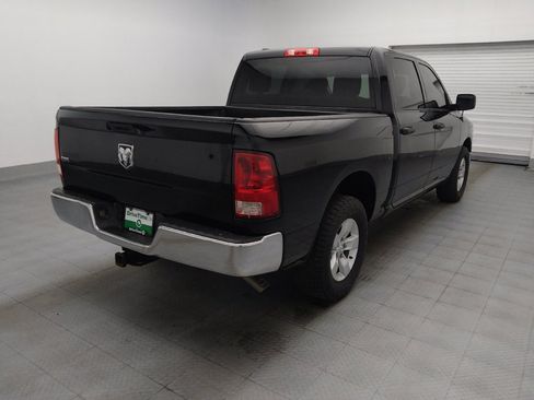 Used 2022 RAM 1500 Classic SLT RWD image 9