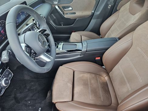 New 2026 Mercedes-Benz CLA 250 image 12