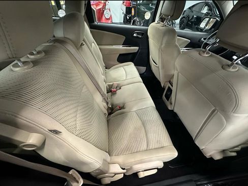 Used 2012 Dodge Journey American Value Package w/ Flexible Seating Group image 13