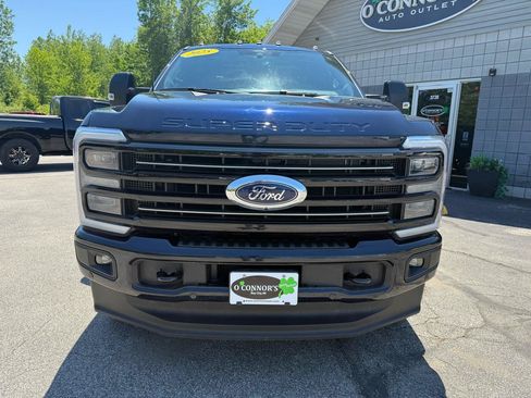 Used 2025 Ford F250 Platinum w/ FX4 Off-Road Package AWD/4WD image 8