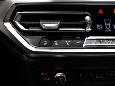 Used 2021 BMW M4 Competition w/ M Carbon Exterior Package image 45