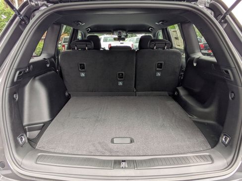 New 2026 Jeep Grand Cherokee Laredo RWD image 14