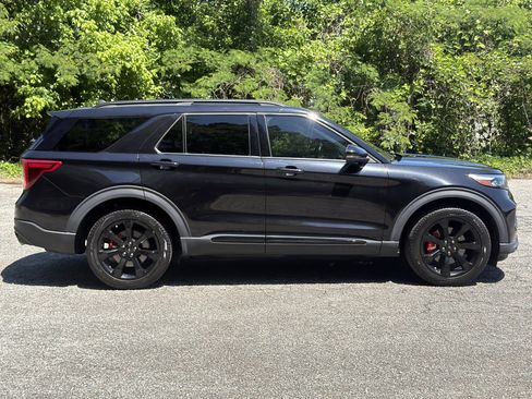 Used 2023 Ford Explorer ST w/ Equipment Group 401A AWD/4WD image 4