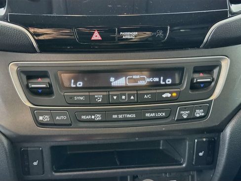 Used 2022 Honda Pilot Special Edition image 18