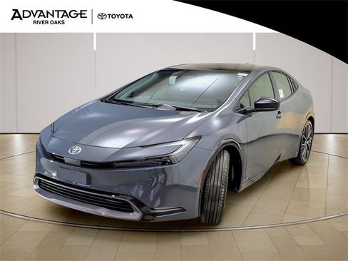 New 2026 Toyota Prius XLE image 4