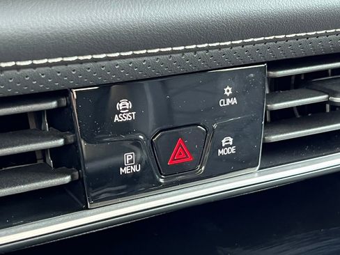 New 2026 Volkswagen Atlas SE AWD/4WD image 31