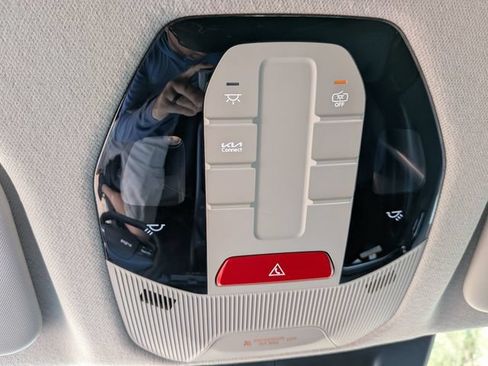Certified 2025 Kia K4 FWD image 21