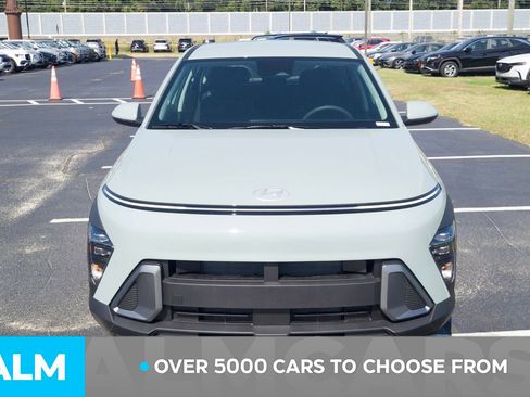 Used 2026 Hyundai Kona SE image 3