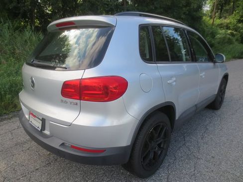 Used 2015 Volkswagen Tiguan S FWD image 4