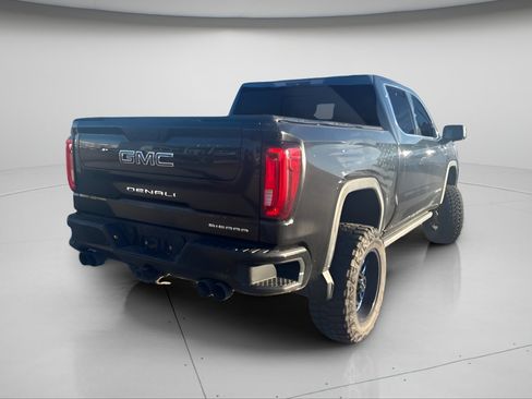 Used 2019 GMC Sierra 1500 Denali w/ Denali Ultimate Package AWD/4WD image 8