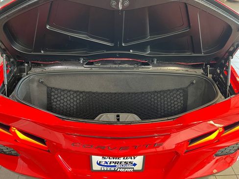 Used 2023 Chevrolet Corvette Stingray w/ Z51 Performance Package image 9