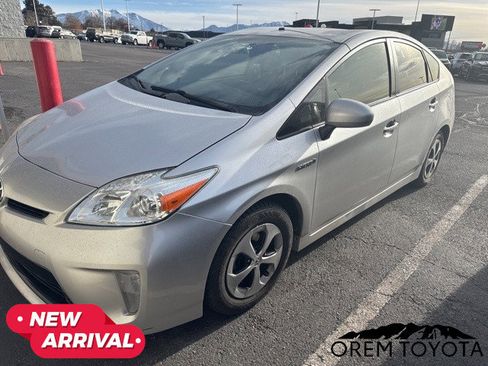 Used 2014 Toyota Prius Two image 15