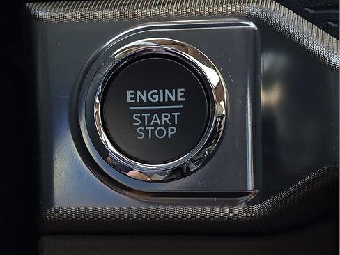 Used 2025 Ford F150 Platinum w/ Equipment Group 703A Plus AWD/4WD image 15