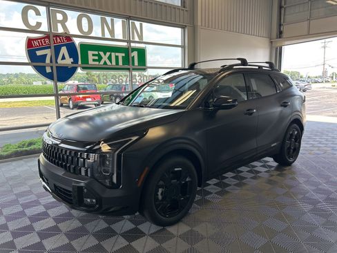 New 2026 Kia Sportage X-Line w/ X-Line Technology Package image 3