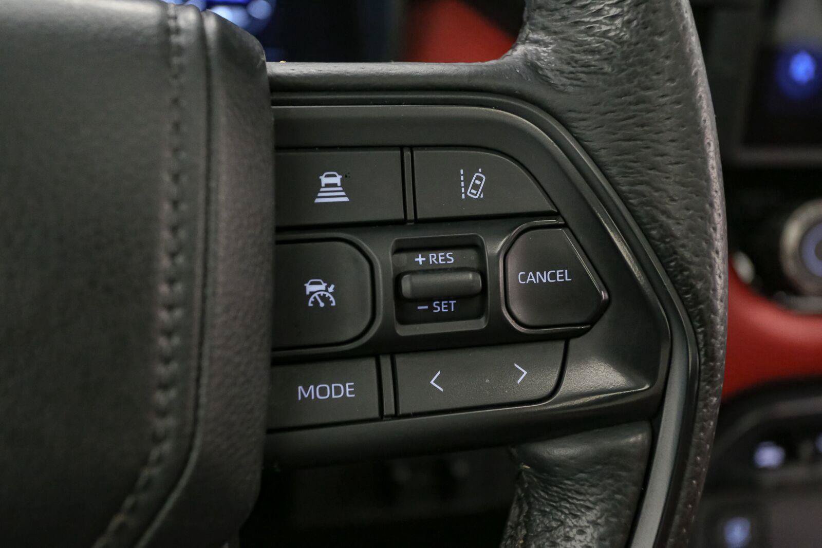 Used 2025 Toyota Tundra TRD Pro AWD/4WD image 35