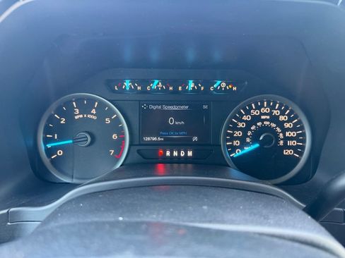 Used 2018 Ford F150 XLT w/ Equipment Group 302A Luxury AWD/4WD image 11