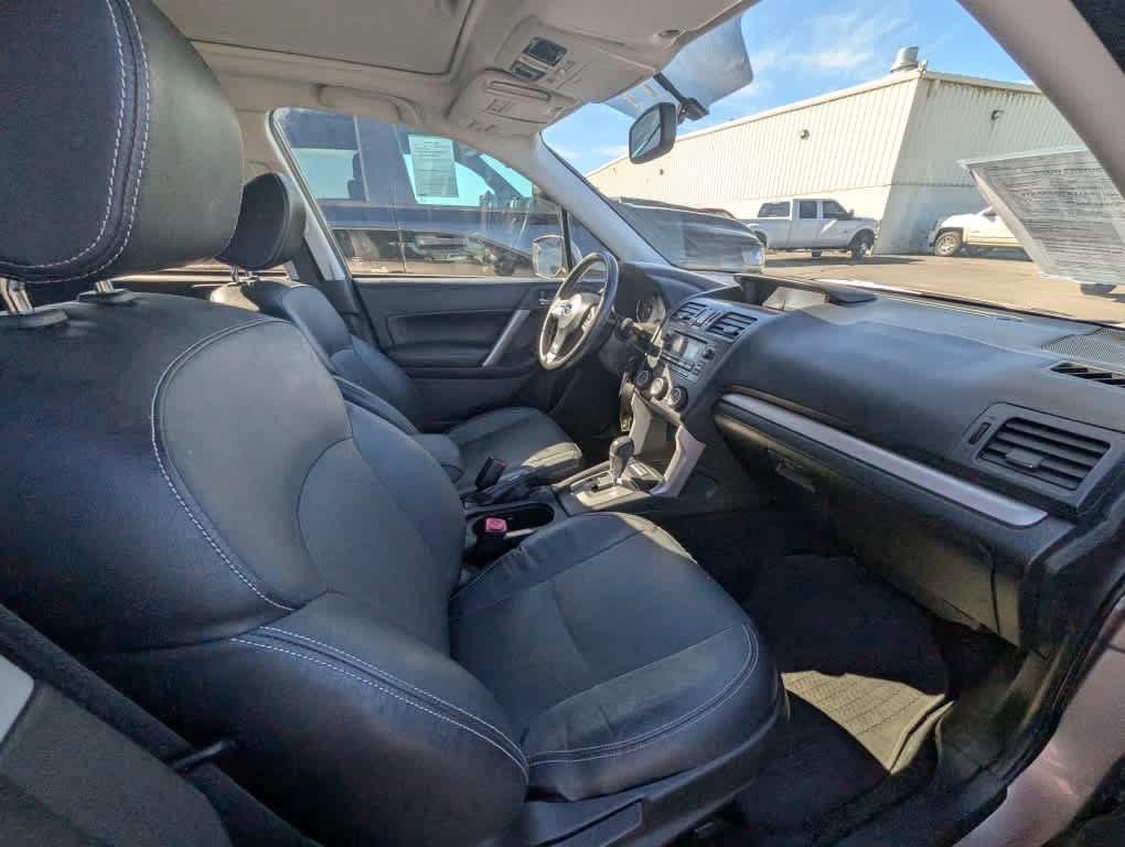 Used 2015 Subaru Forester 2.5i Limited w/ Popular Package #2 AWD/4WD image 24