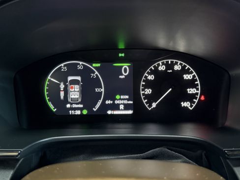 Used 2024 Honda CR-V Sport image 11