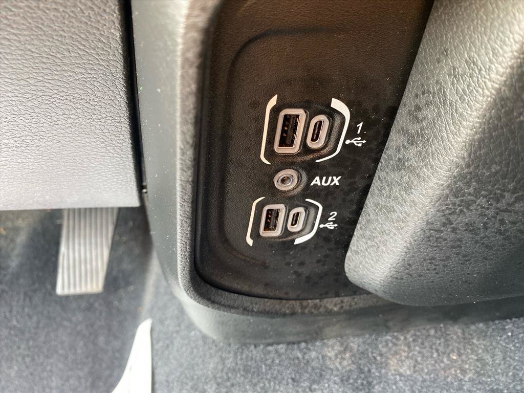 Certified 2025 RAM 1500 Tradesman w/ Night Edition AWD/4WD image 13