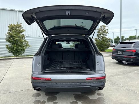 Used 2025 Audi Q7 3.0T Prestige image 35