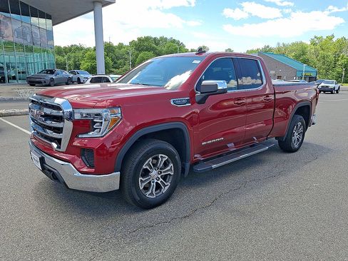 Used 2019 GMC Sierra 1500 SLE w/ SLE Value Package AWD/4WD image 9