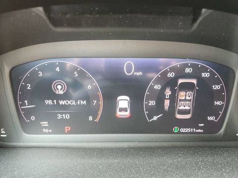 Used 2023 Honda Accord EX image 9