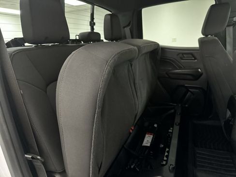 Used 2024 Chevrolet Colorado Trail Boss w/ Technology Package AWD/4WD image 25