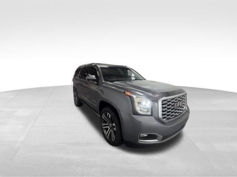Used 2019 GMC Yukon Denali w/ Denali Ultimate Package AWD/4WD image 5