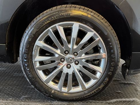 Used 2011 Lincoln MKX Sport Utility 4D w/ 102A Rapid Spec Order Code image 10