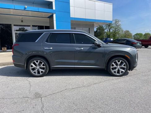 Used 2021 Hyundai Palisade SEL w/ Premium Package image 9