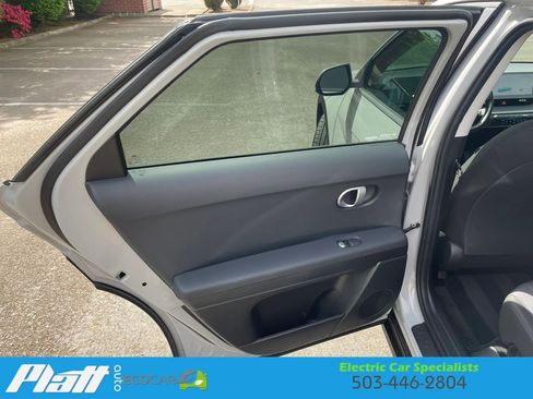 Used 2024 Hyundai Ioniq 5 SEL image 41