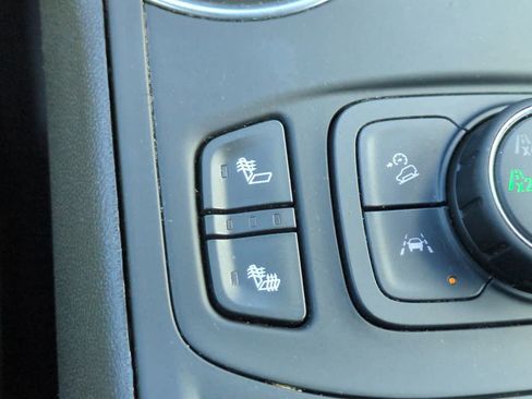 Used 2023 GMC Terrain SLT AWD/4WD image 21